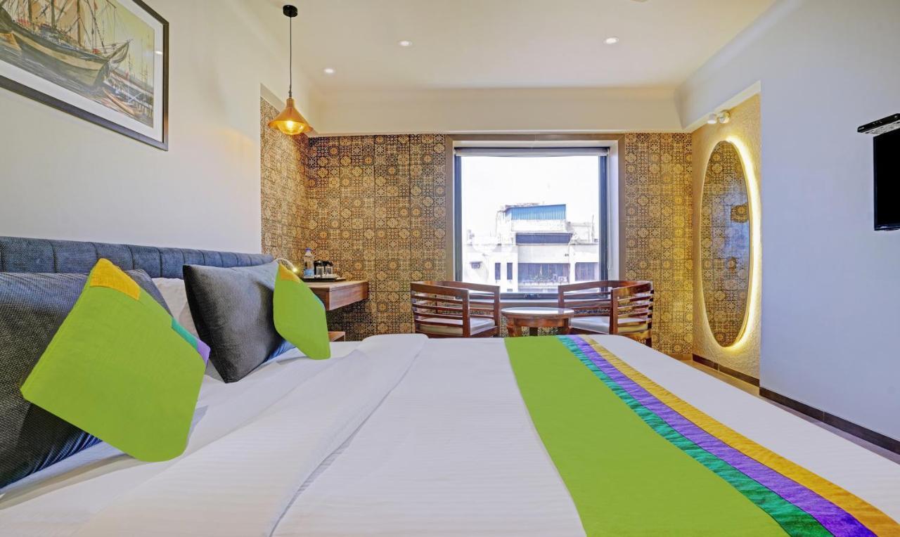 Treebo Olive Nest Hotel Mumbai  Buitenkant foto