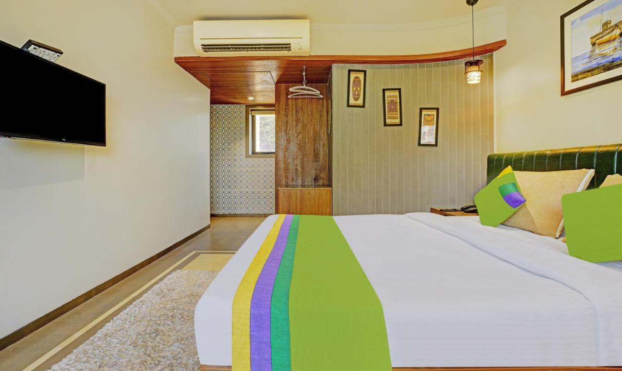 Treebo Olive Nest Hotel Mumbai  Buitenkant foto
